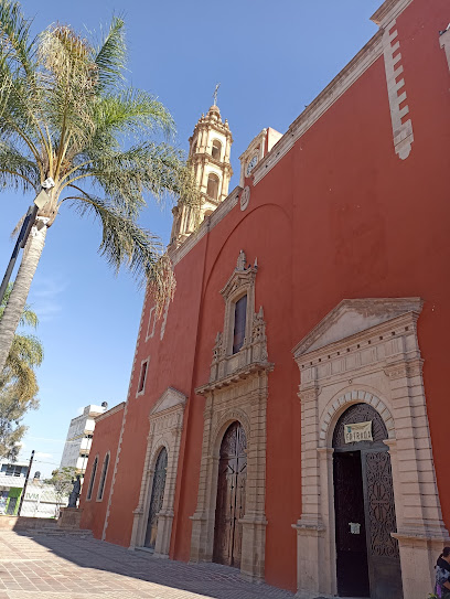 Parroquia San Miguel, León