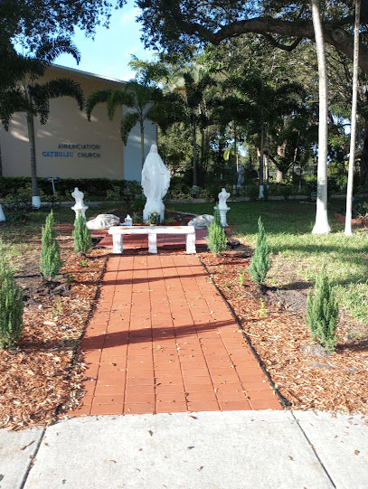 Parroquia Católica de la Anunciación, Hollywood