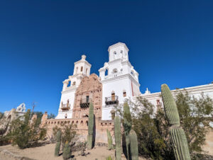 Misión De San Xavier Del Bac